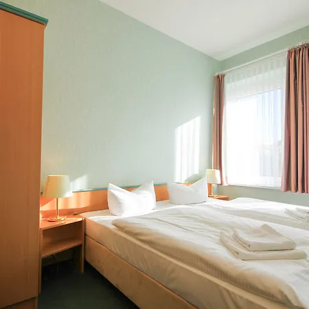 Apartment Appartementhaus Zum Strandkorb Kuehlungsborn