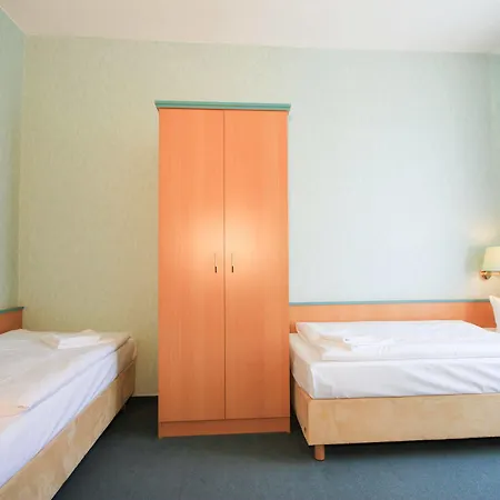 Appartementhaus Zum Strandkorb Kuehlungsborn