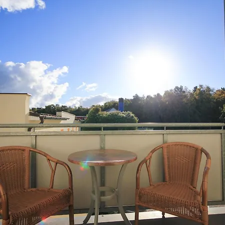 Apartment Appartementhaus Zum Strandkorb Kuehlungsborn