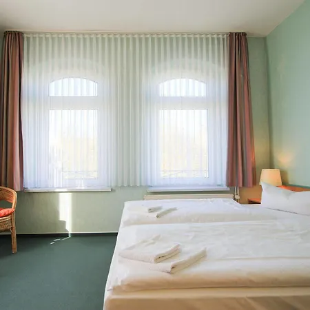 Apartment Appartementhaus Zum Strandkorb Kuehlungsborn